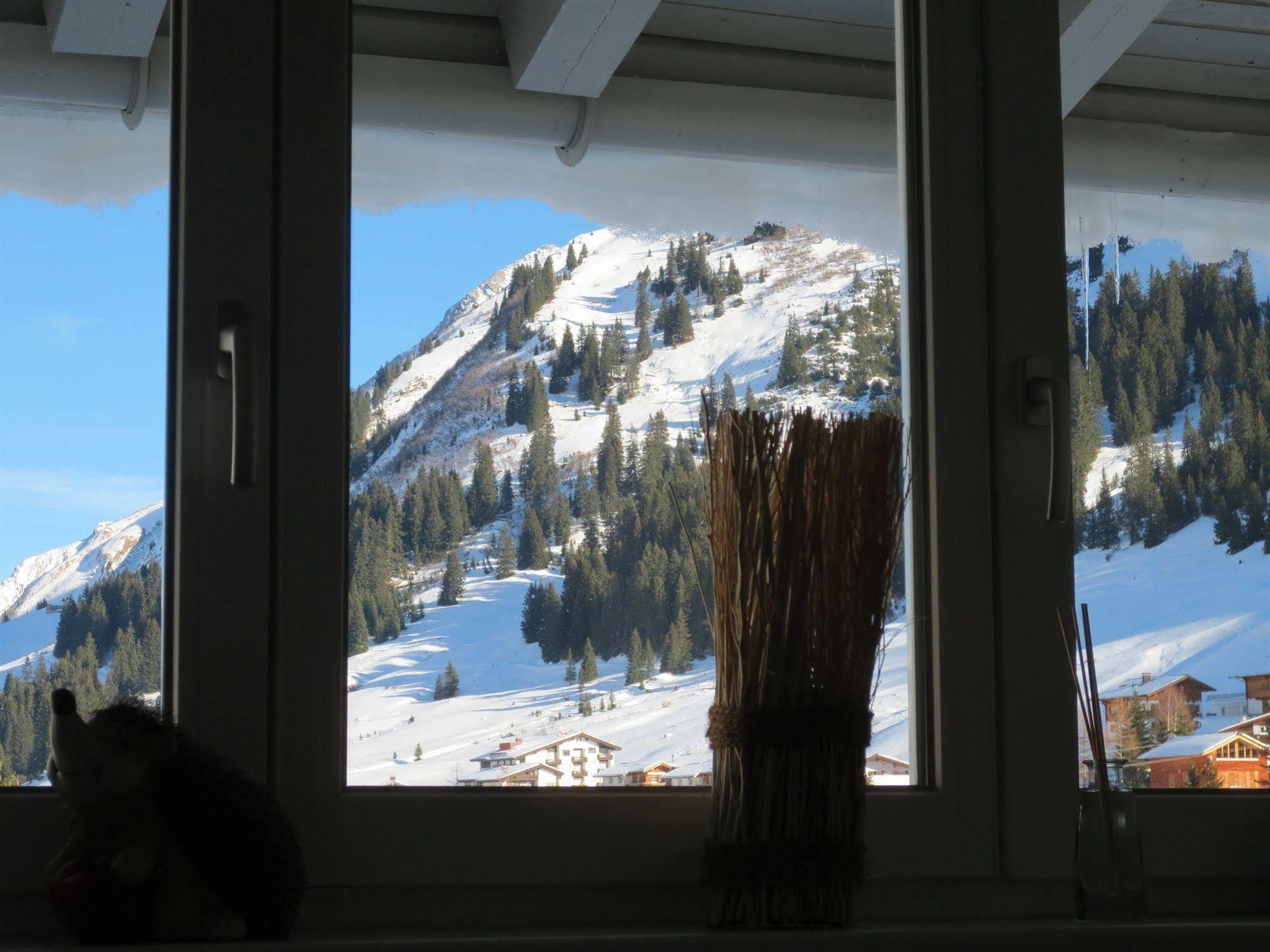 Pension Churlis Lech am Arlberg Exteriör bild