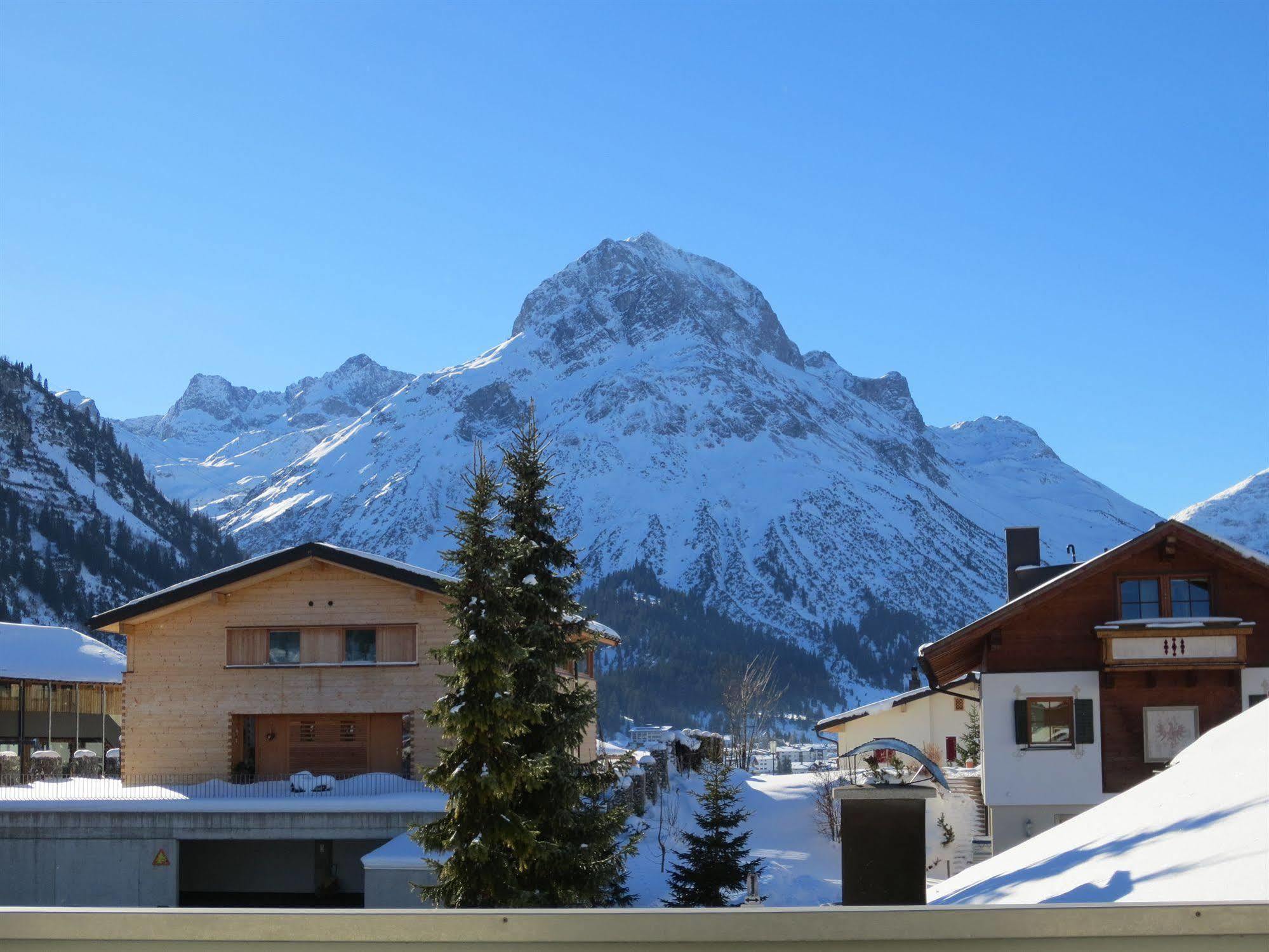 Pension Churlis Lech am Arlberg Exteriör bild